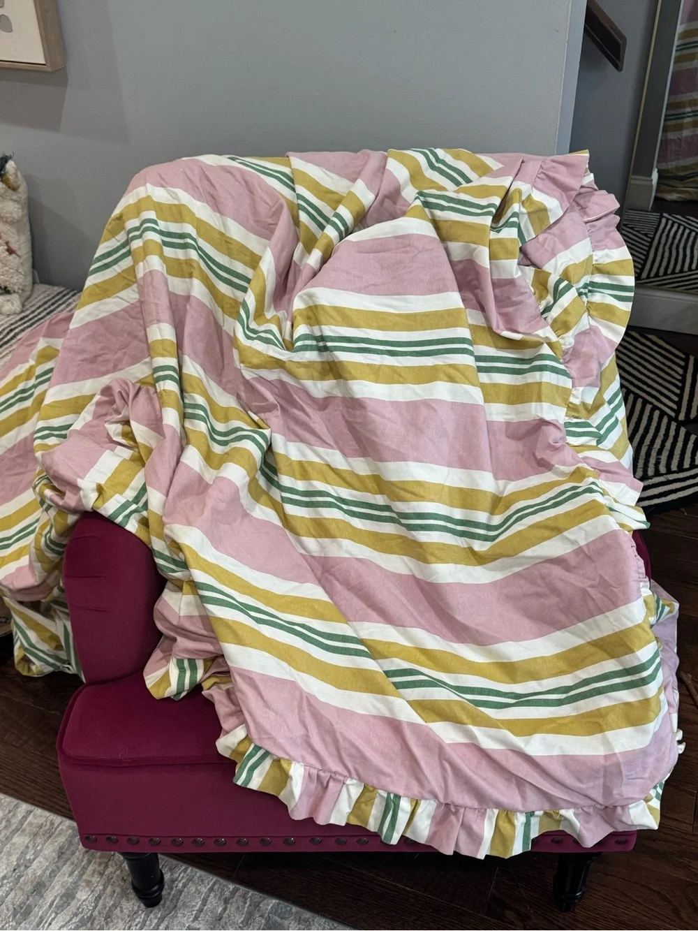 🔆🎀💚 Anthropologie Maeve Mele Striped Ruffle Duvet Cover KING* like new 💚🎀🔆